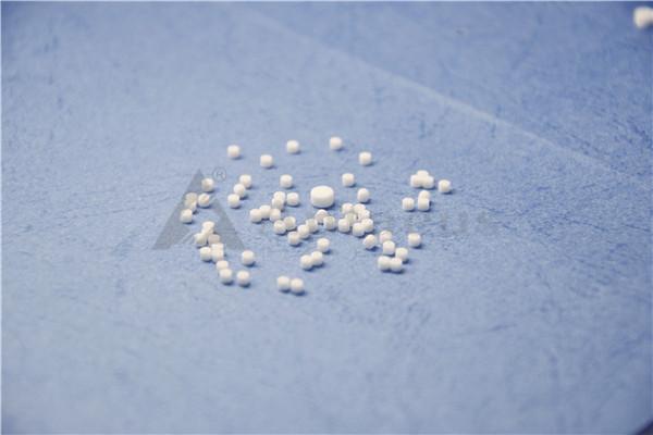 High Hardness Battery Alumina Ceramic Rods High Temperature Ceramic Rods 3.9g