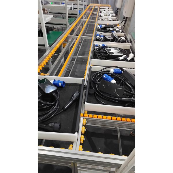 Portable EV Charger Type2 32A 7KW Fast AC Charging Station IEC 62196 WiFi LCD Tuya APP for Tesla BYD VW Electric Cars