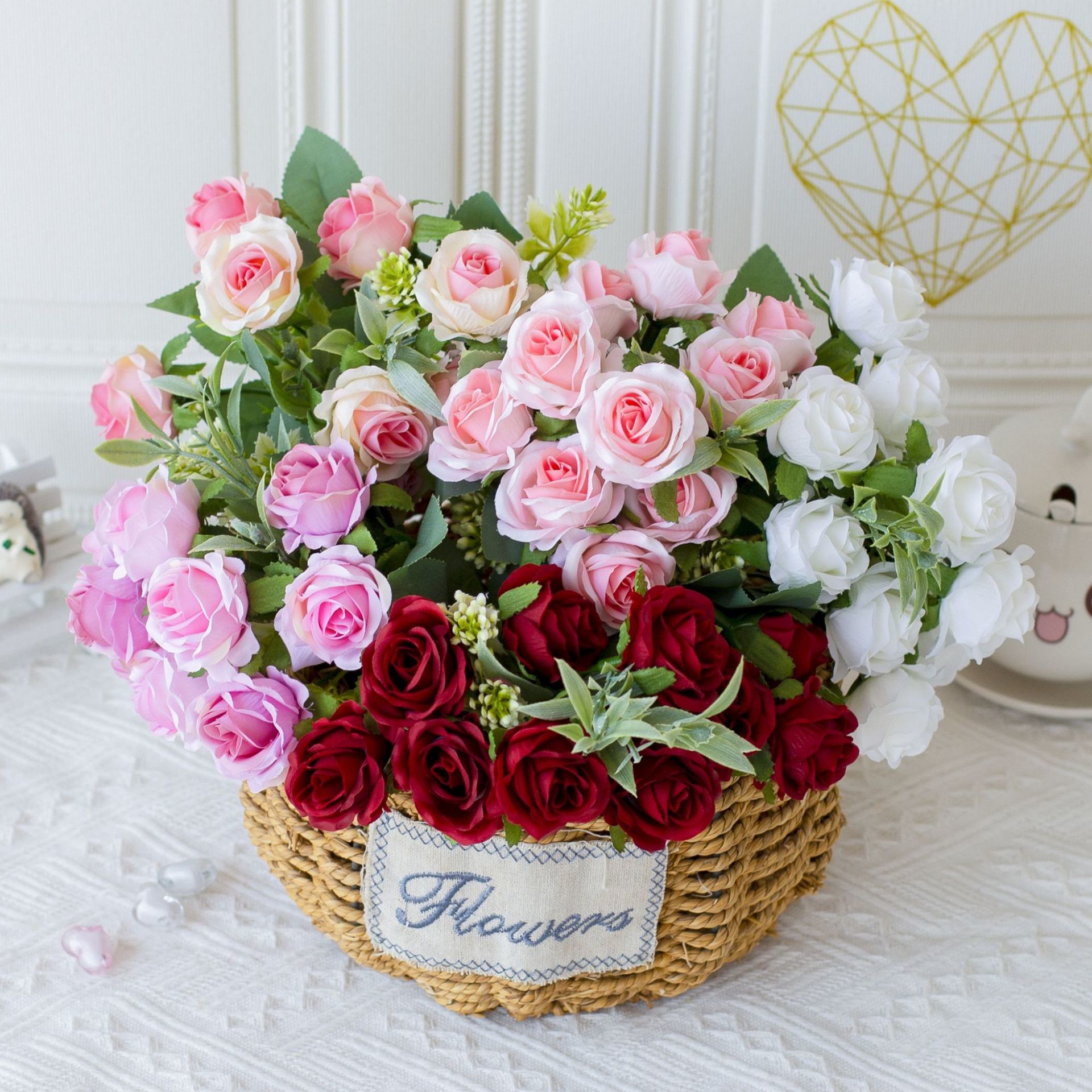 10 small roses arranged for weddings, small flower bouquets, hotel home decor ornaments, silk flower simulation flowers, artificial fake flowers
