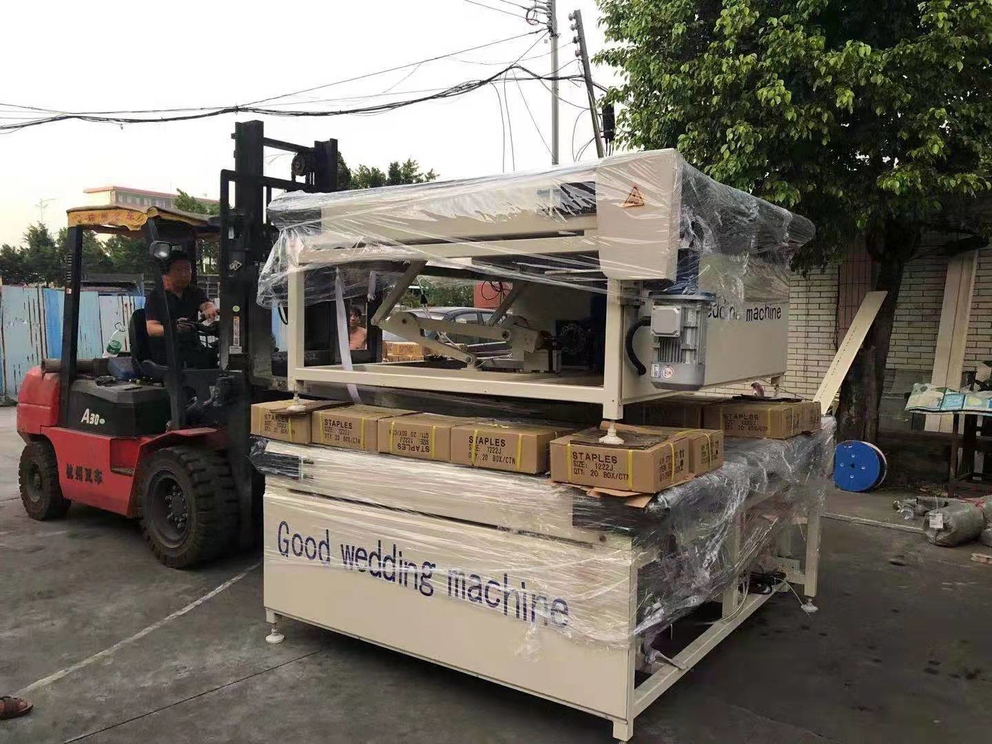 Custom Mattress Sewing Equipment , 2380 * 1830 * 1650mm Automated Sewing Machine