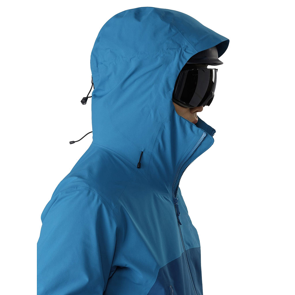 Waterproof Outer Wear Apparel Mountain Sports Hiking Jacket With Full Pockets