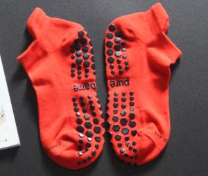 Wholesale Professional Comfort Anti - Slip Yoga Socks For Barre Boutique Custom Made from china suppliers