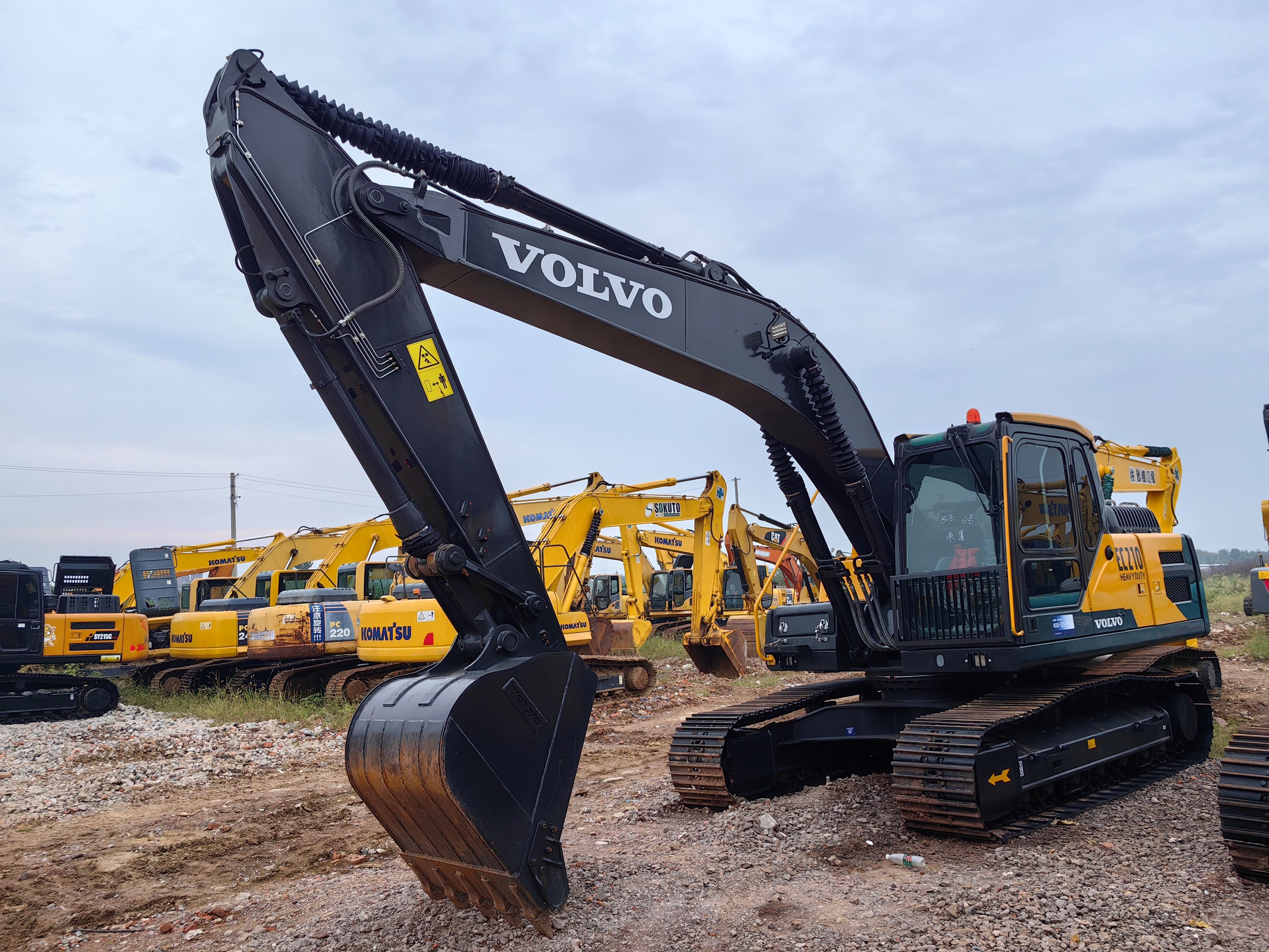 Used Volvo EC210 Crawler Excavator 21ton Second Hand Excavator Machinery Volvo 210 Digger Excavator