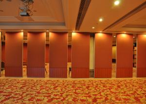 Wholesale Red Plaster Move Walls Wooden Partition In Living Room For Conference Rooms from china suppliers