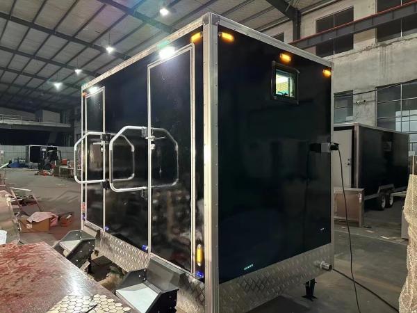 Affordable roadable Outdoor Public Luxury Restroom Trailer Bathroom Portable