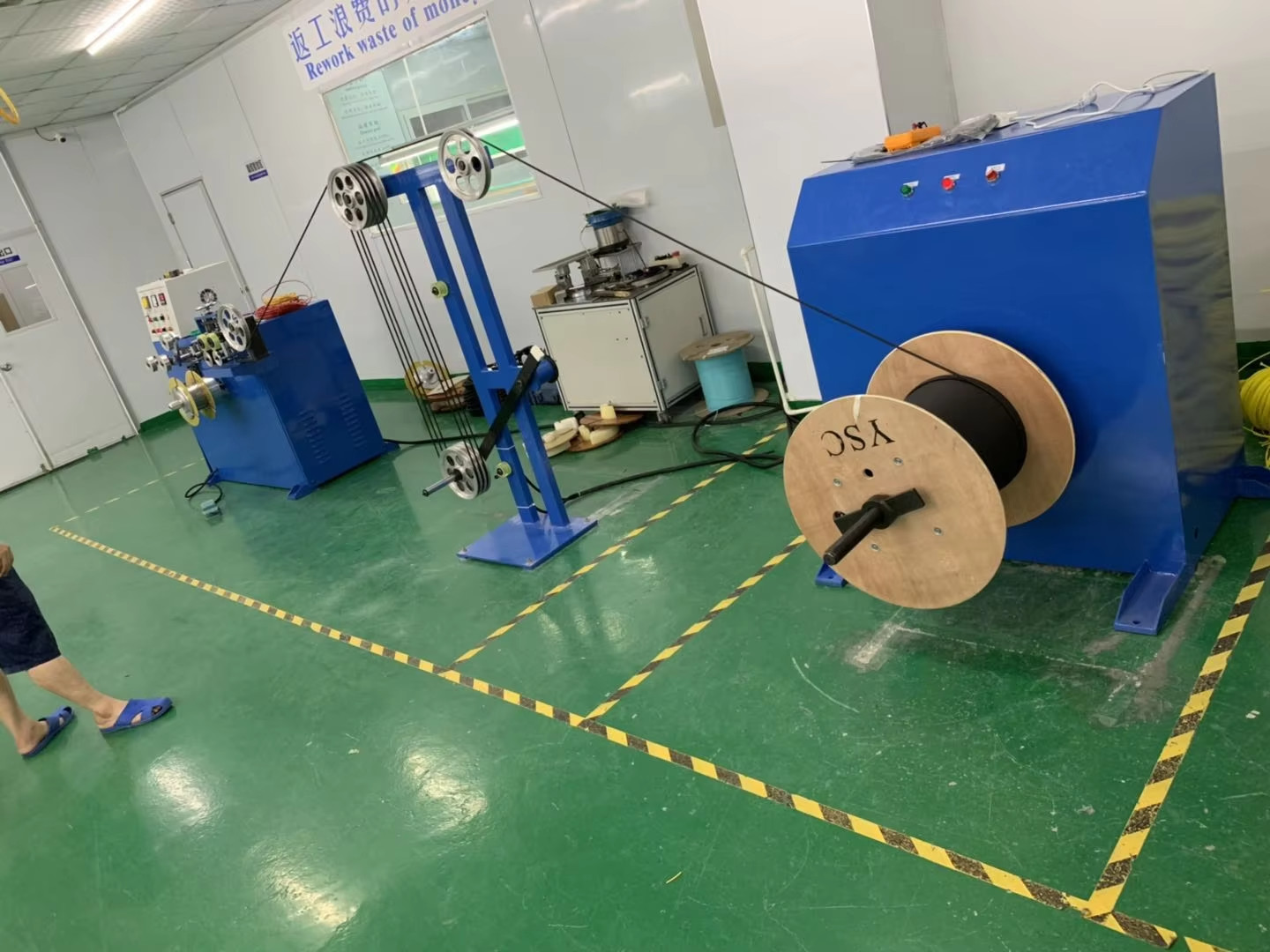 FTTH Drop Cable Cutting Machine Coiling Machine For Outdoor Fiber Optic Patch Cords Production Line