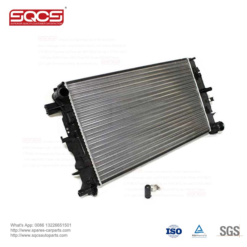 OEM 9065000002 9065000202 SQCS Engine Cooling Aluminum Radiator for Sprinter W907 W907 OE 2006-2013 Auto Parts