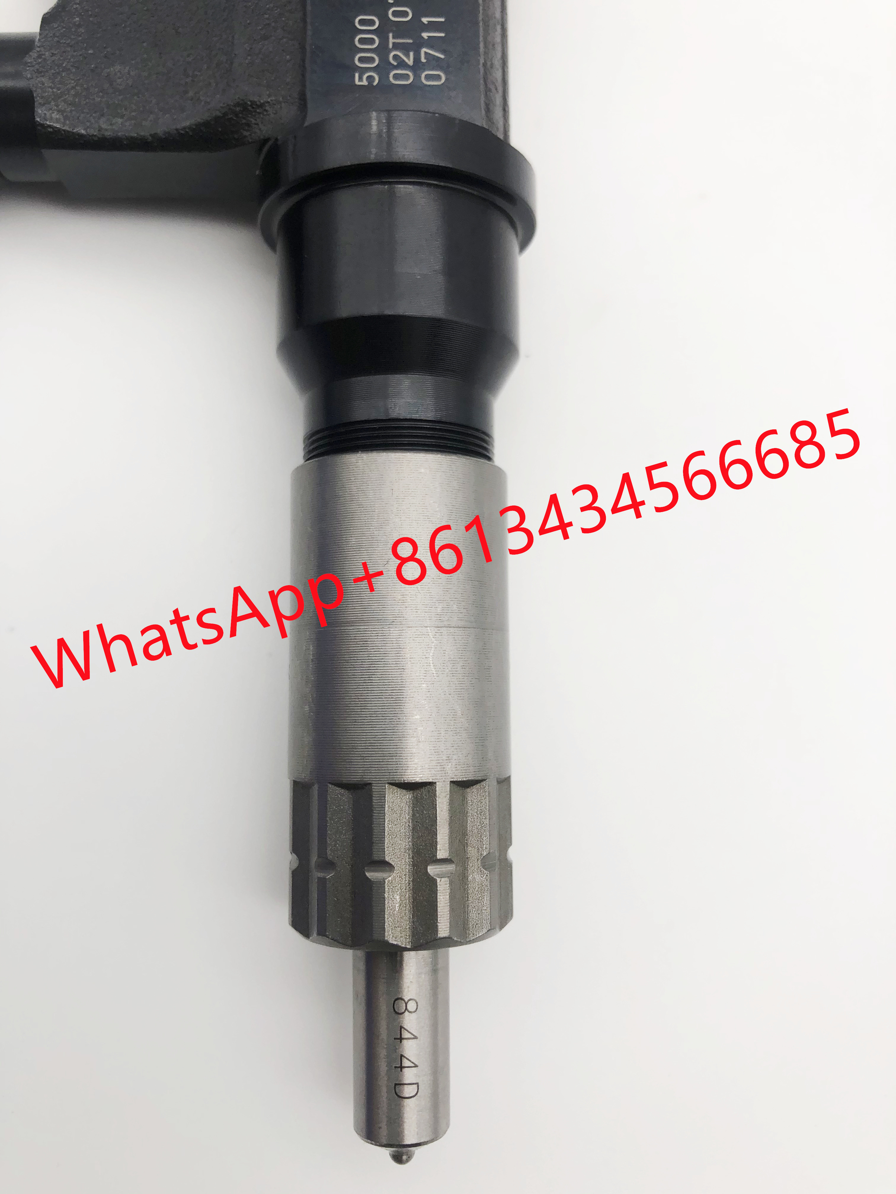 New Original Common Rail Injector 9709500-066 095000-0660 Fuel Injector for isuzu NPR Injector 4HK1 6HK1 8-98284393-0
