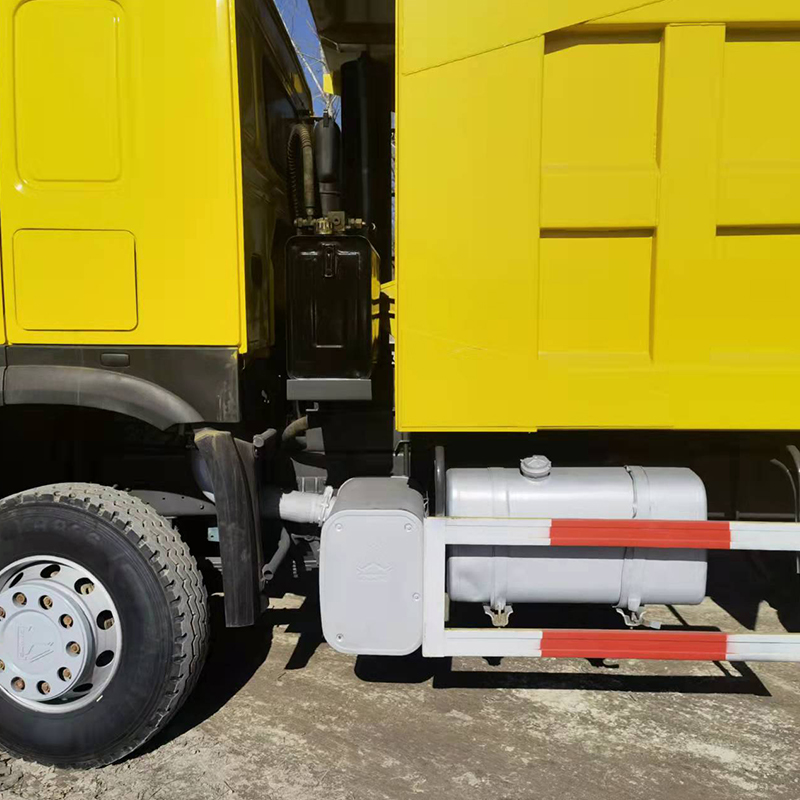 Fully Refurbished371HP 6X4 HOWO Dump Truck with Forward Shift Number 10 and Engine Capacity 8L