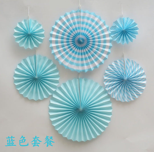 The paper fan consists of two diameters of 40 cm and two diameters of 30 cm. Two 20-centimeters, a total of six fan-flow