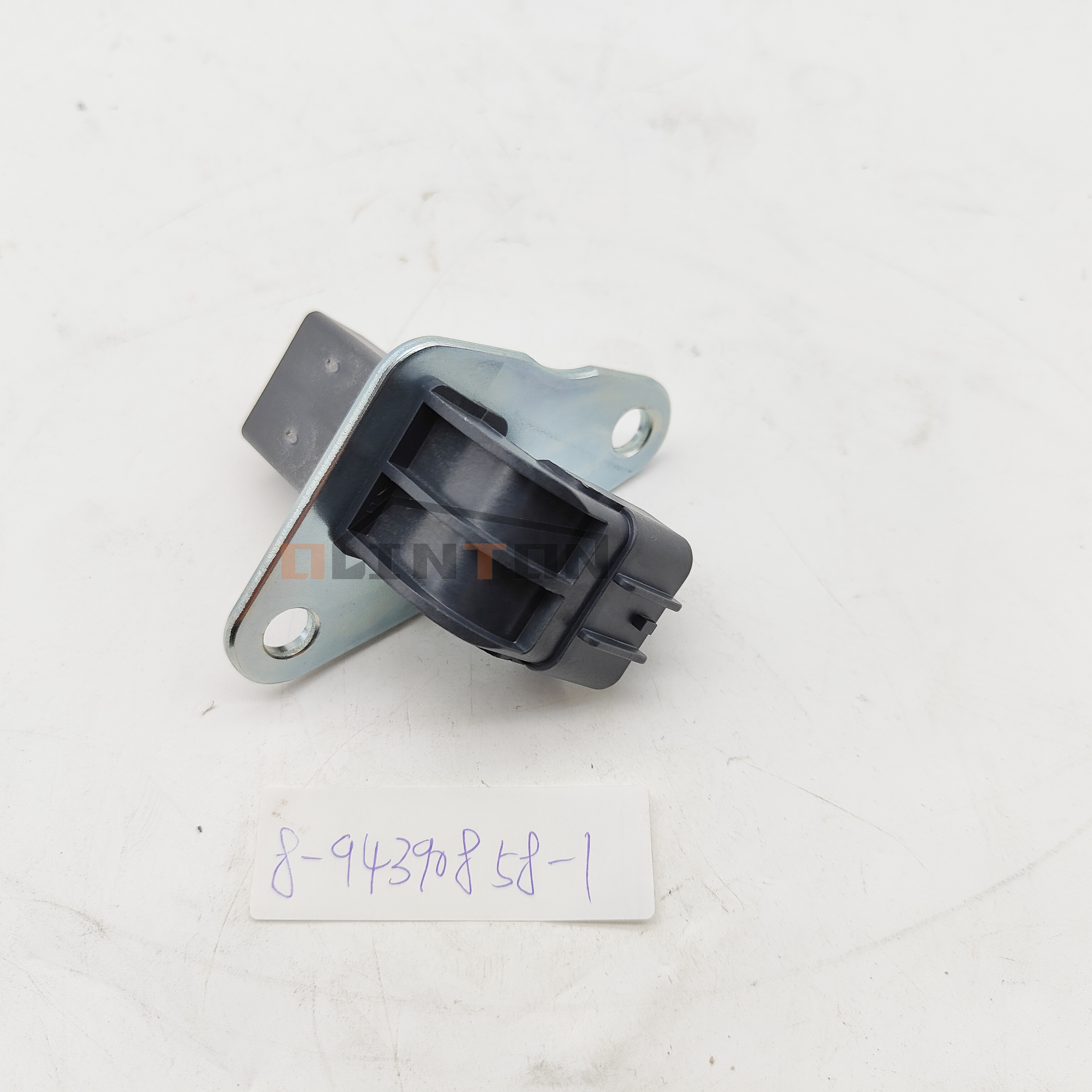Support Excavator Spare Parts for ZX200-3 ZX240-3 ZX250L-3 ZX330-3 Connector Sensor 8-94390858-1