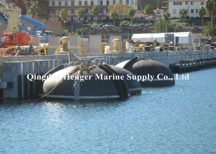 Naval Port Military Harbour Commercial Boat Fenders , Protective Marine Boat Fenders