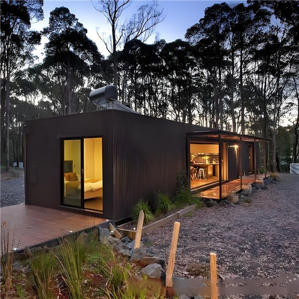 Corrosion Resistant Prefab Modular House with Customized Size and Fast Construction for Industrial/Commercial Use