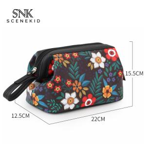 Wholesale Wholesale Waterproof Vintage Floral Printed Cosmetic Bag Travel from china suppliers