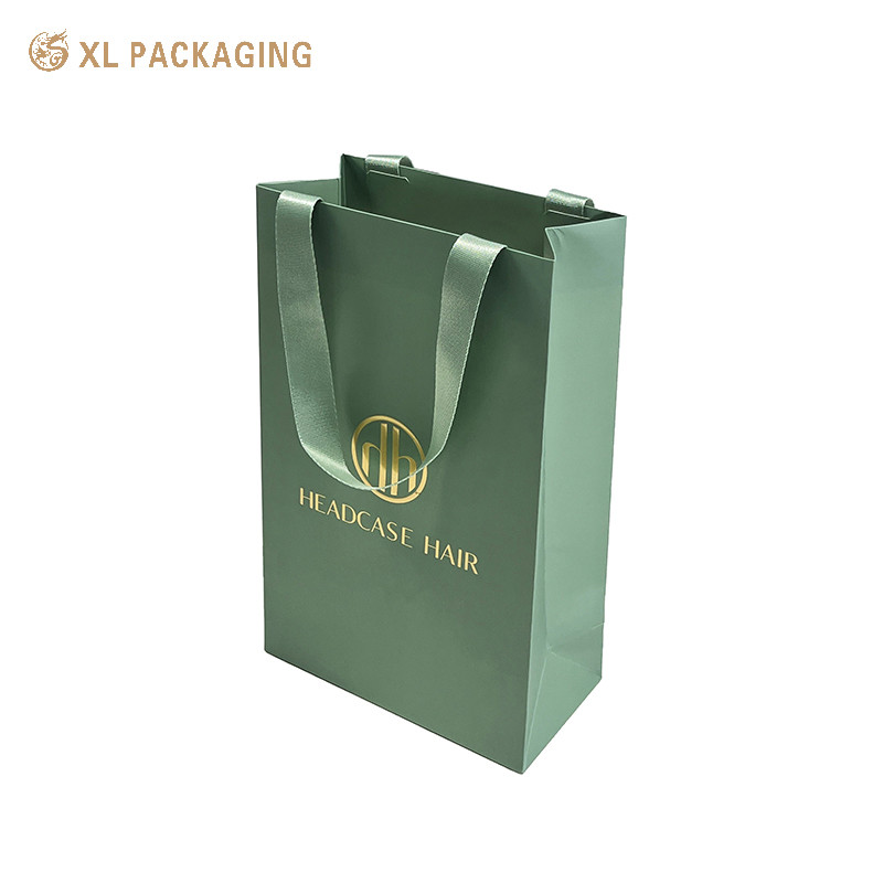 Full Color Printing Green Color Shipping Bag Custom Logo Paper Bag with Handle Gift Packaging Bag