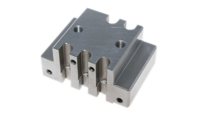 China Custom Machined Auto Pump Accessories 2D/3D Drawing Acceptable