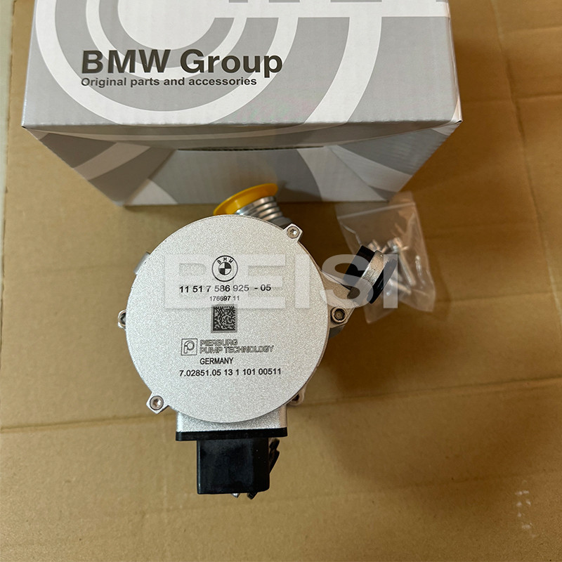 OE 11517521584 11517546994 BMW Electric Water Pump 11517586925 For 128i 323i