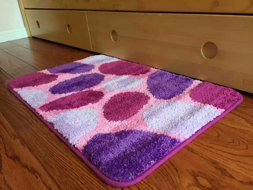 Bricks pattern plain color shaggy bath room mat