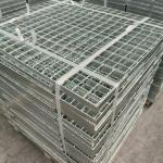 Heavy Duty Anti Slip Metal Grating Serrated Steel With Galvanized Surface