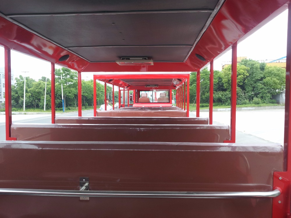 42 Seats Electric Trackless Train , Electric Tourist Train For Outside Recreation