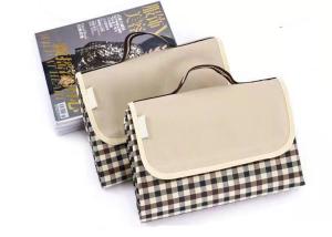 Wholesale Moisture Proof Water Repellent Picnic Blanket Ultralight For Camping / Hiking from china suppliers