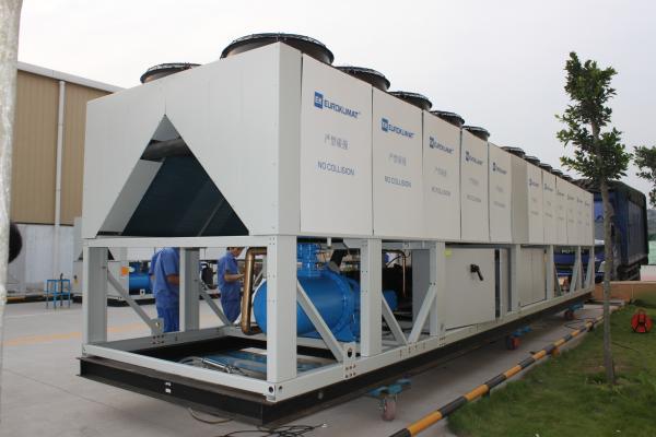 Large Air Flow R134a 939.9 kw Air Cooled Water Chiller For Hvac Air conditioning