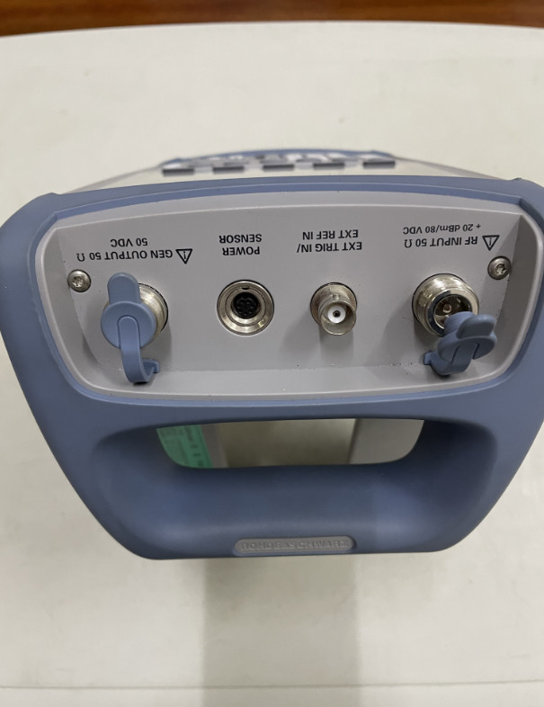 Rohde And Schwarz FSH3 Spectrum Analyzer Handheld 100kHz - 3GHz