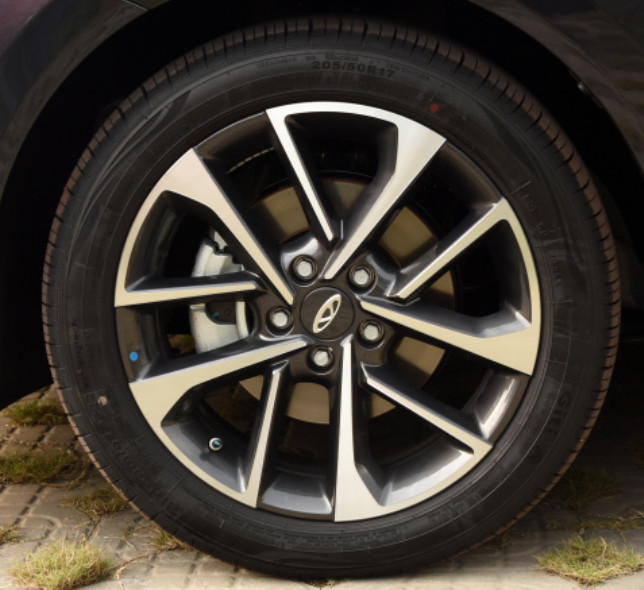 2021 Chery ARRIZO 5 Plus Little AI 1.5T CVT ZHI Plus Version 4 Door 5 seats sedan