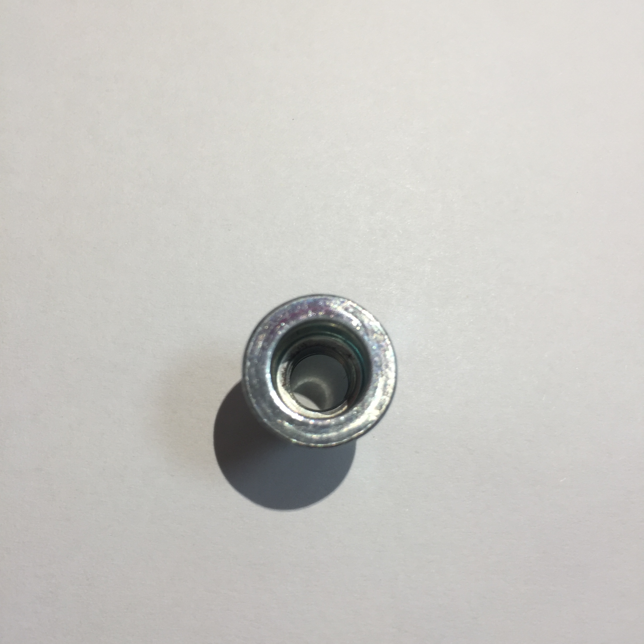 Yellow Zinc Carbon Steel M6 Flat Round Head Half Hex Rivet Nut for Internal and External