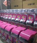 Coin Operated Arcade Claw Machine , Gashapon Dispenser Display Plastic Capsule