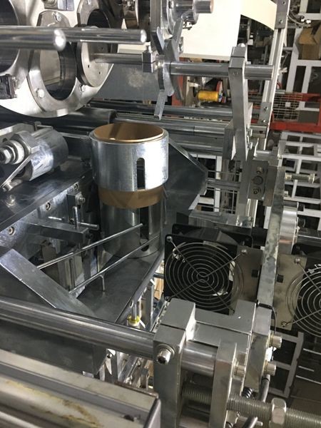 CE PLC Control 280-450gsm Coffee Cup Lid Machine For Paper Cup Lid