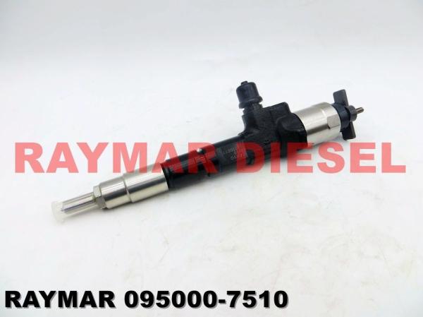 Black Denso Diesel Fuel Injectors 095000-7510 For KUBOTA V6108 1G410-53050,