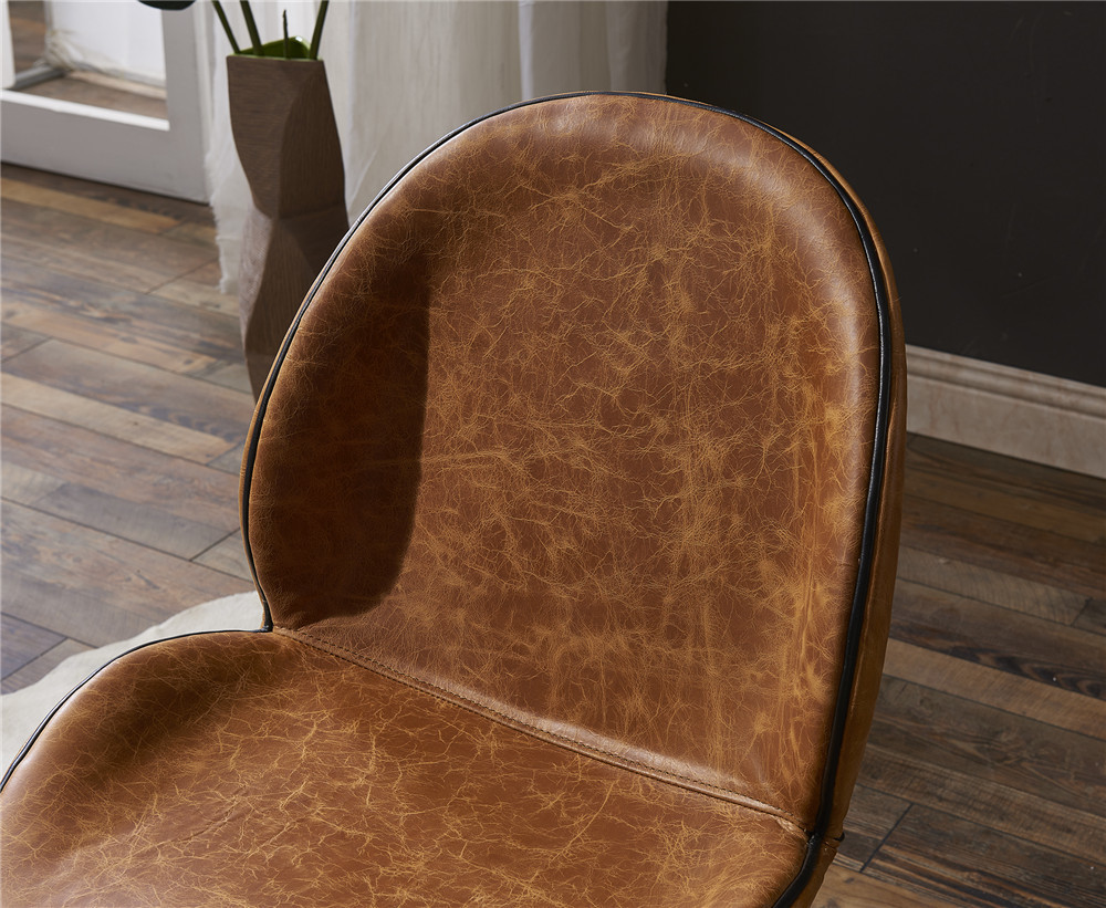 Beautiful Looking Leather Leisure Chair Black Matte Paint Metal Legs Room Decoration