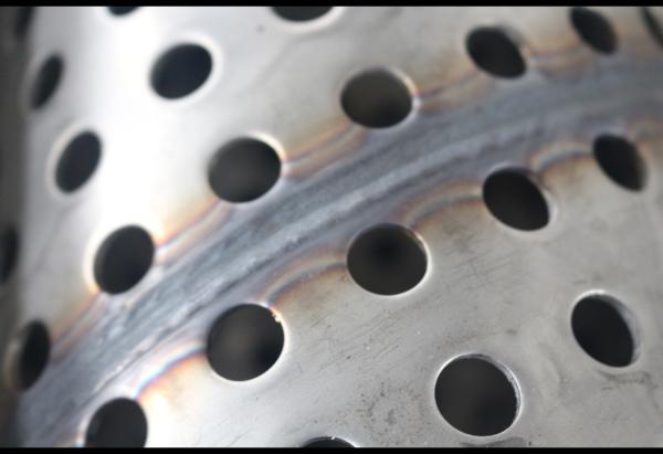 Straight Welded Stainless Steel Filter Tube Thickness 0.2mm-15mm Corrosion