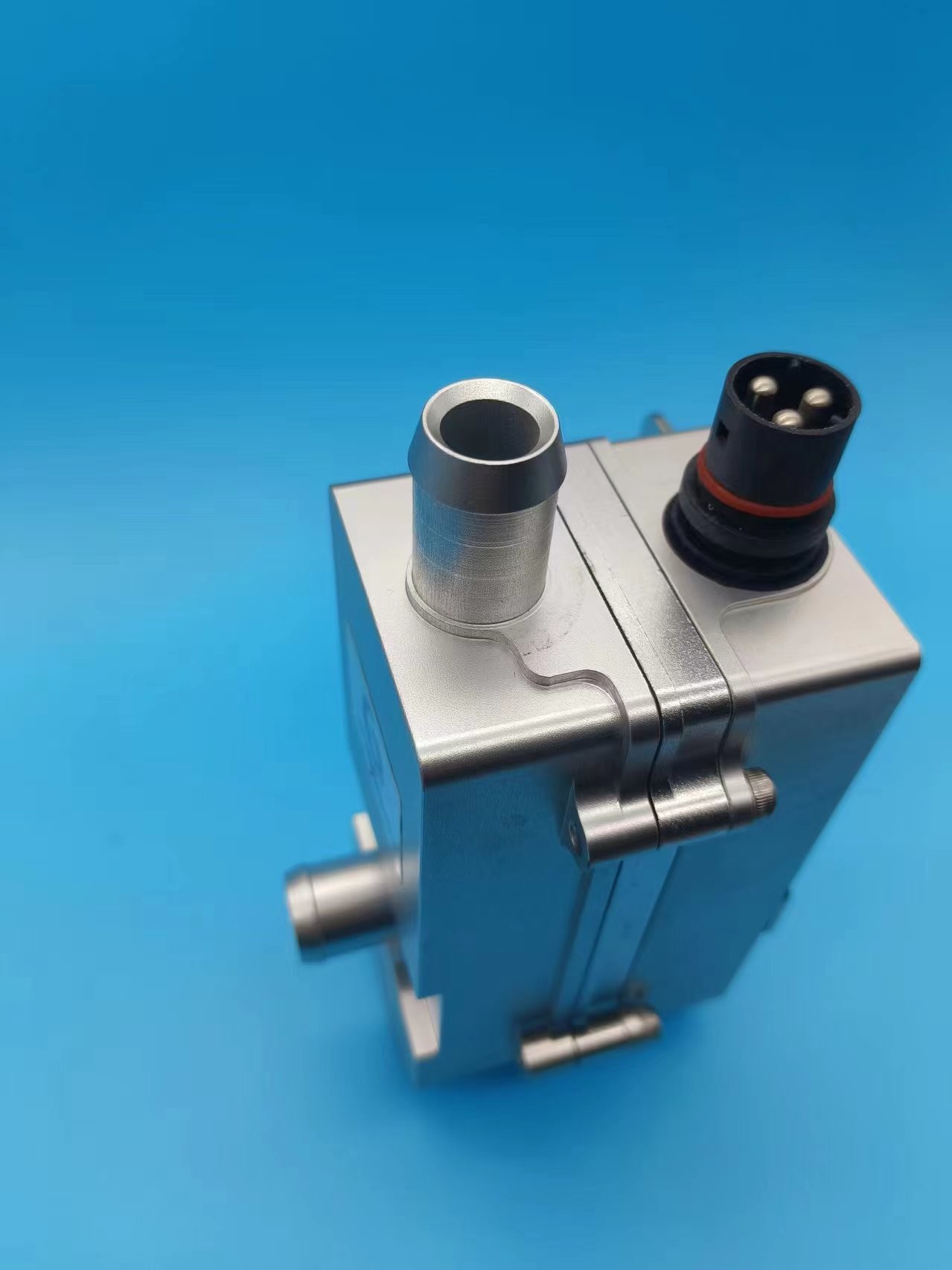 2000W Automotive Electric Engine Preheater with Strong Applicability