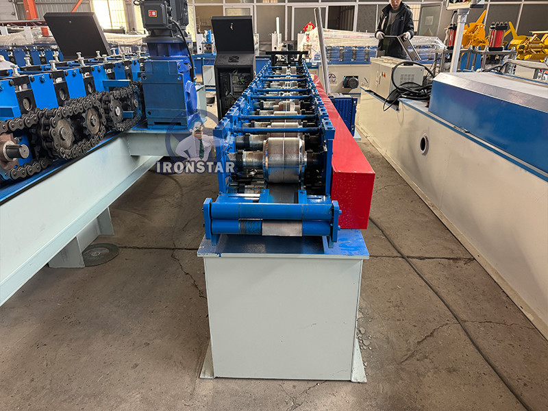 1.5 2.5 4 inch 20 GA 3 sizes in 1 C channel roll forming machine in America
