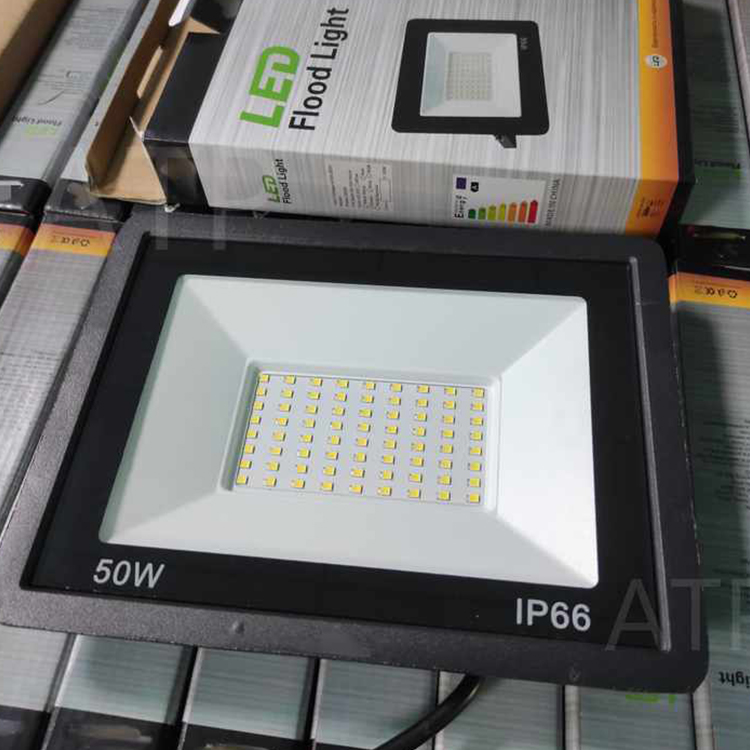 Waterproof 10W/20W/30W/50W/100W/150W/200W/300W/400W LED Projector for Sports Stadium
