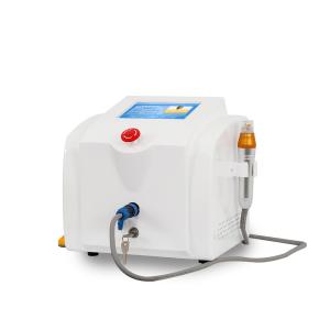 Wholesale RF skin tightening wrinkle removal scar removal skin tightening Fractional RF microneedle machine in big sale from china suppliers