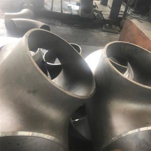 Wholesale Seamless Pipe Fittings Hydraulic Press Sch 40 Sch 80 Semi Seamless Buttweld Carbon Steel tee from china suppliers