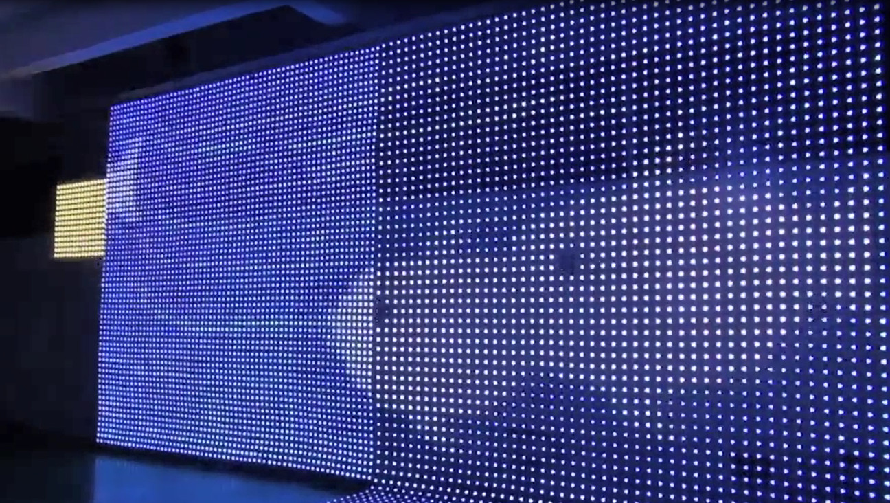 P50 Pixels Mesh Led Screen Display IP67 SMD3535 DC12V 80W RGB LED Net Screen