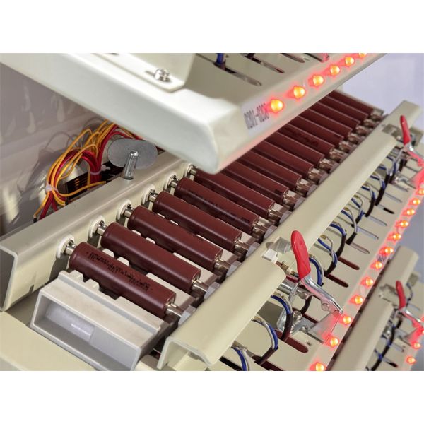 5V 3A 256 Channels Linear Lithium Cell Grading Machine 18650 Li Ion Battery Capacity Tester