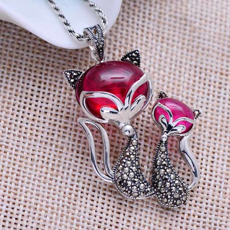 Women Sterling Silver Marcasite Synthetic Ruby Double Fox Retro Necklace(XH057430)