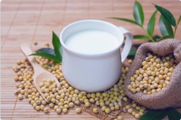 Polyglycerol Esters Of Fatty Acids 20kg Water Soluble Food Grade Emulsifier For Ice Cream