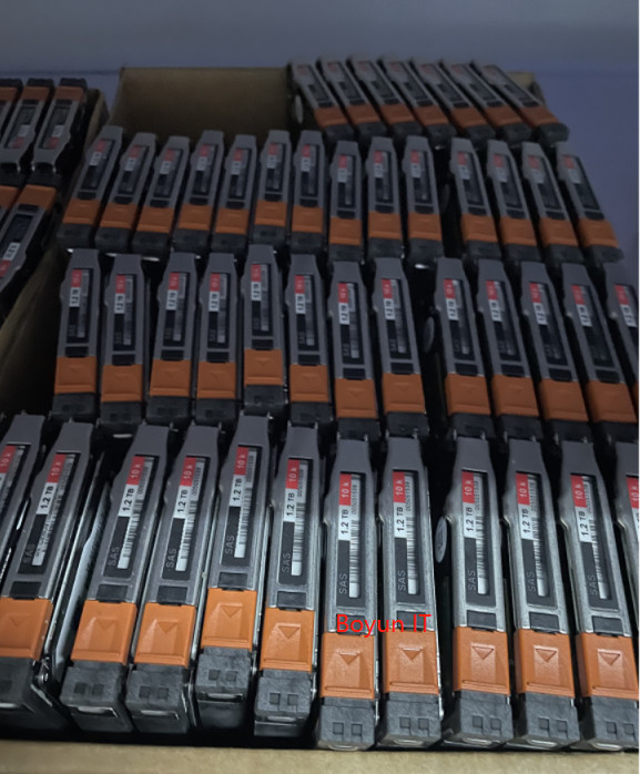 EMC D3-2S15-600 D3-2S10-600 600G HDD Capacity 005051608 005051606 005053479 005053480