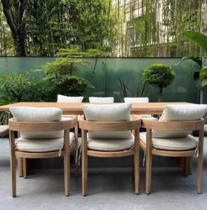Wholesale Outdoor Teak Dining Teakwood Patio Table And Chairs Anti Corrosion Anti Cracking from china suppliers