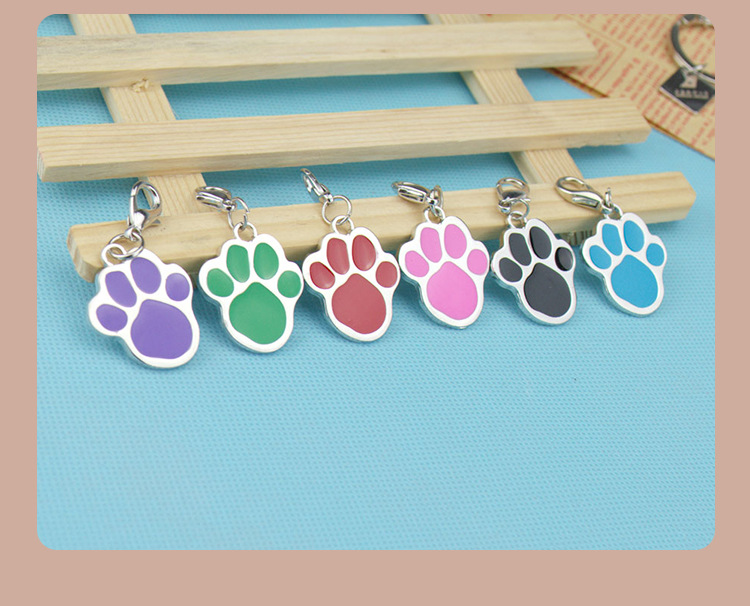 Paw Shape 25mm Dog Identification Tag Pendant Noiseless Dog Tags