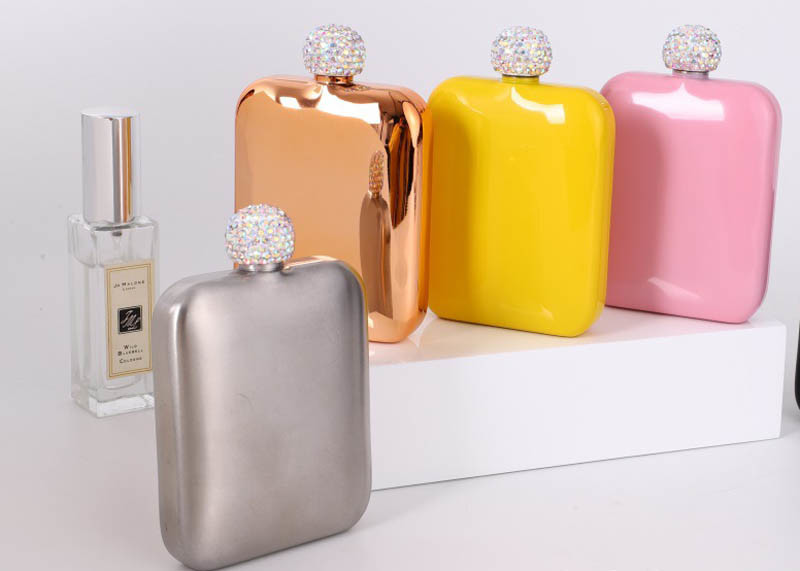Small Kitchen Household Items Full Drill Mini Hip Flask Women'S Style
