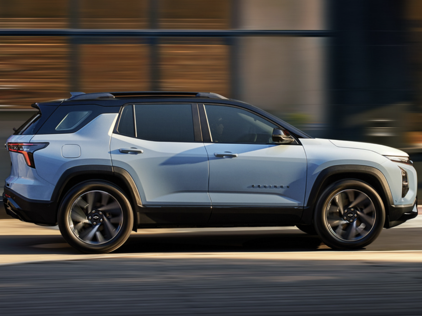 Chevrolet Explorer Plus Plug-In Hybrid 1.5T 102km 155km Electric Parking Brake ACC R17 Leather Seats Automatic Gearbox