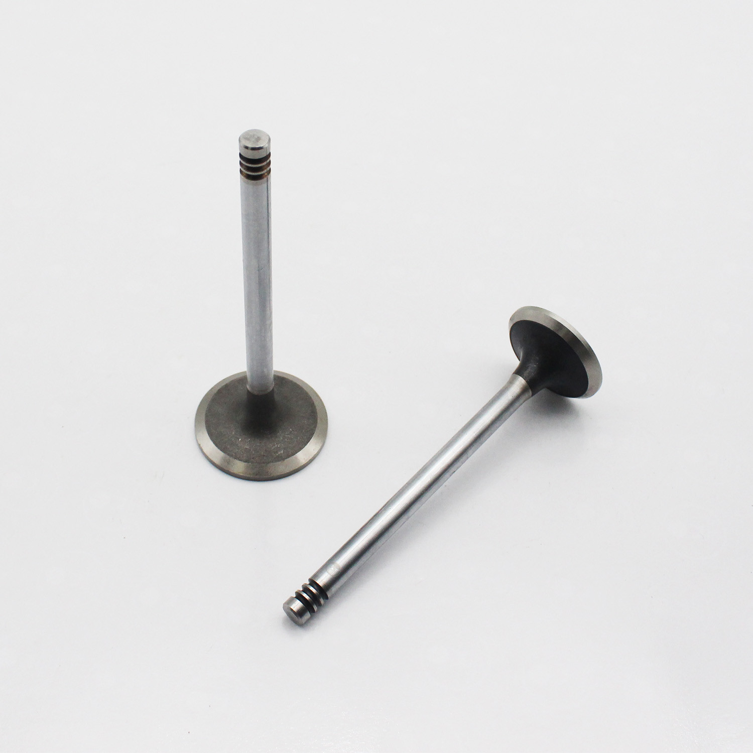 High Quality Manufacturer 20798699 20798533 Diesel Engine D6D D6E Intake Exhaust Valve For Volvo EC160B EC200B EC210B