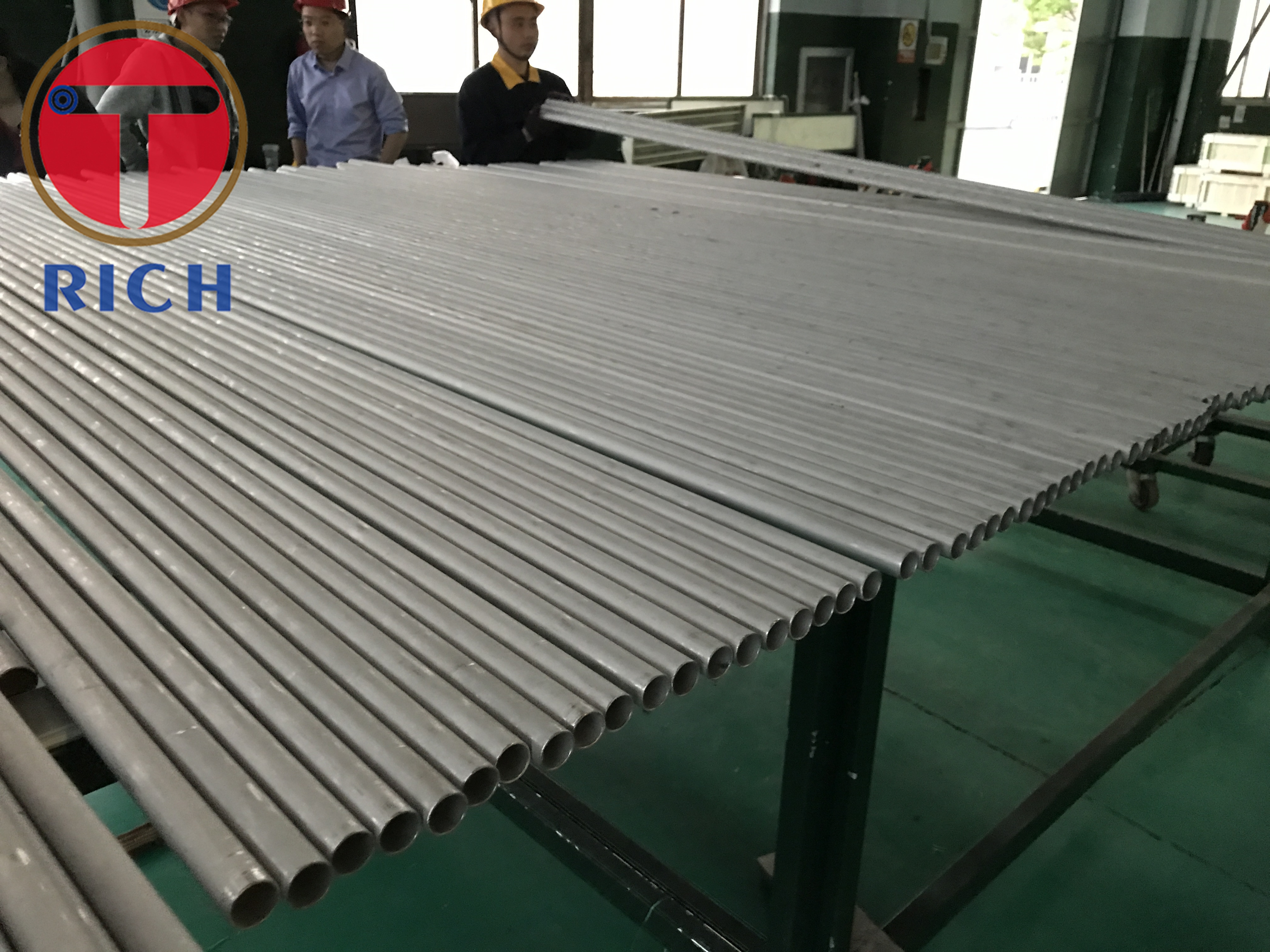 ASTM A213 8×1 10×1 Small Diameter Steel Tubing